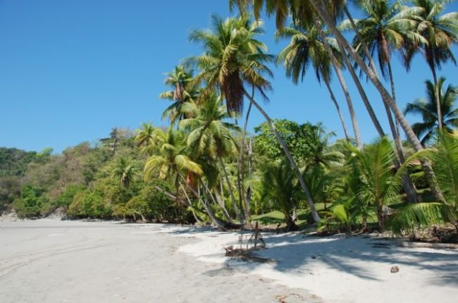 desk-playita-manuel-antonio